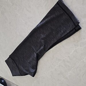 Lululemon Capri Size 8